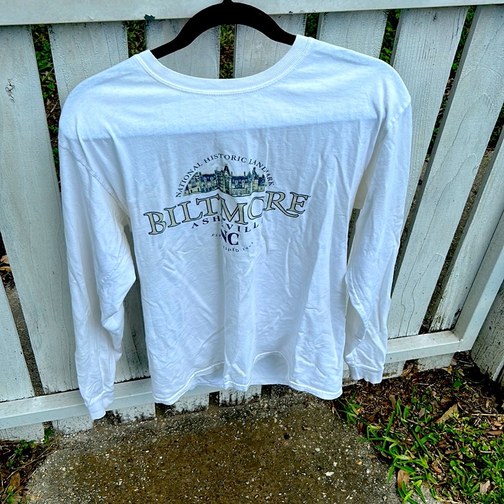EUC BILTMORE shirt